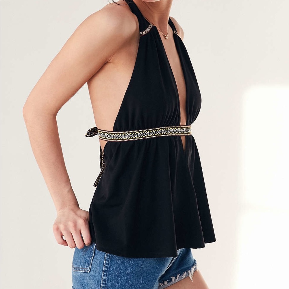Boho Ecote plunge neck tie back halter top- size S